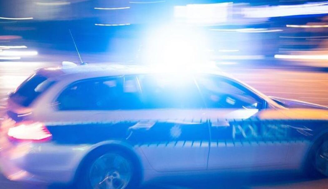 Kufstein: Entführung, Verfolgungsjagd und vermeintliche Bombe – Großeinsatz von Polizei und Spezialkräften