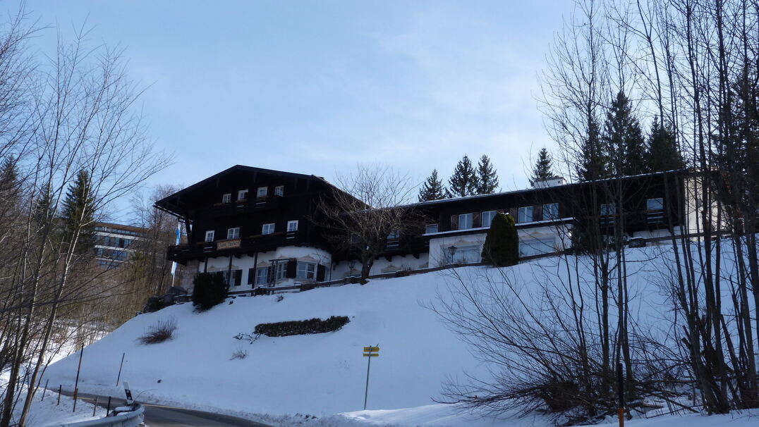 Obersalzberg: 3,65 Millionen Euro für Hotel "Zum Türken" mit brisanter NS-Geschichte | Berchtesgaden