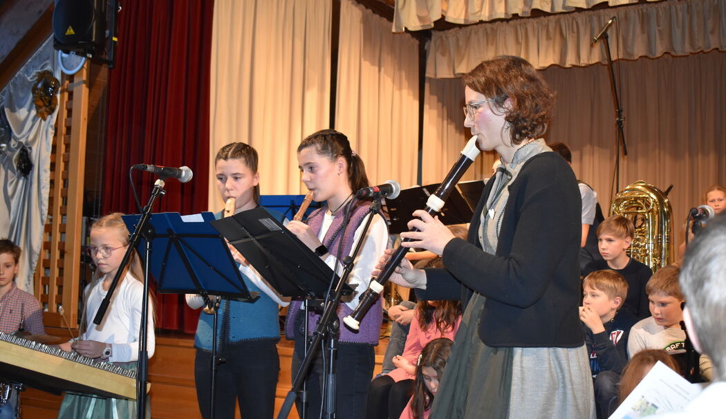 Bad Reichenhall Adventstimmung in der MariaWardRealschule St. Zeno