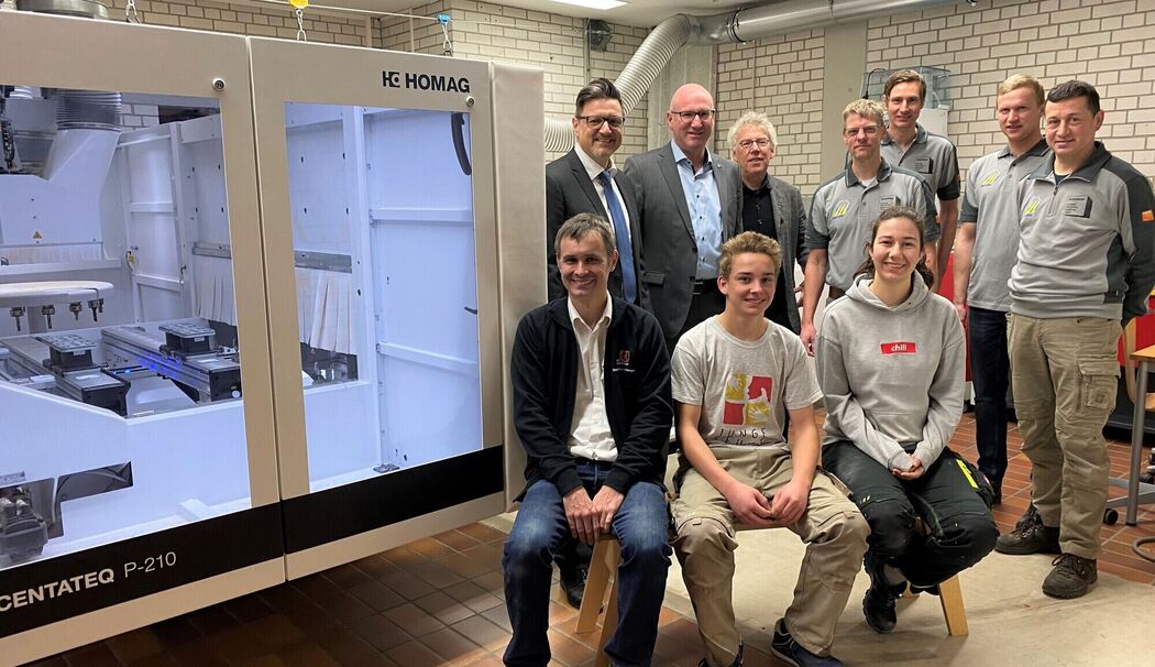 Freilassing: Neues CNC-Bearbeitungszentrum für das Staatliche Berufliche Schulzentrum ...