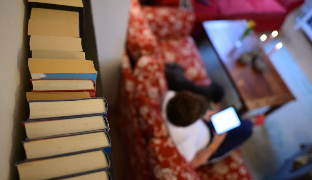 Illustration - Bücher lesen