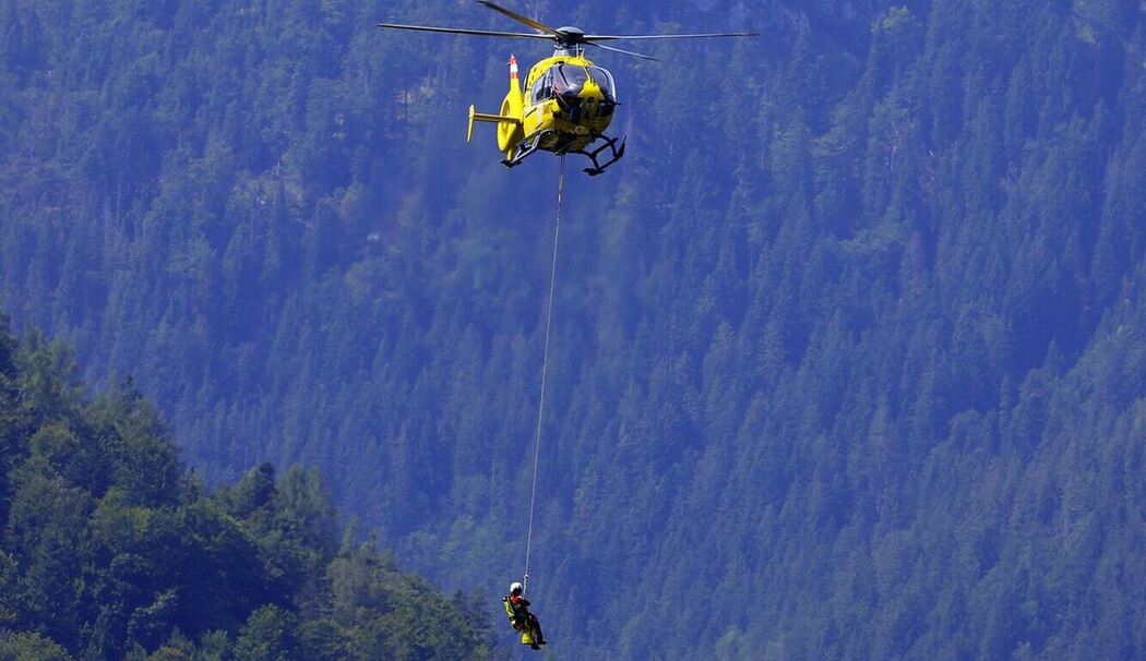 Bergwacht rettet Wanderin aus Schlucht