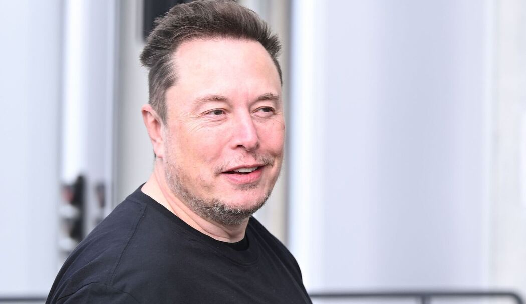 Musk stellt neue Version seines Chatbots Grok vor