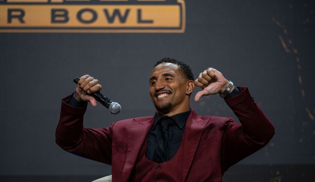 Podiumsdiskussion der NFL mit Jakob Johnson