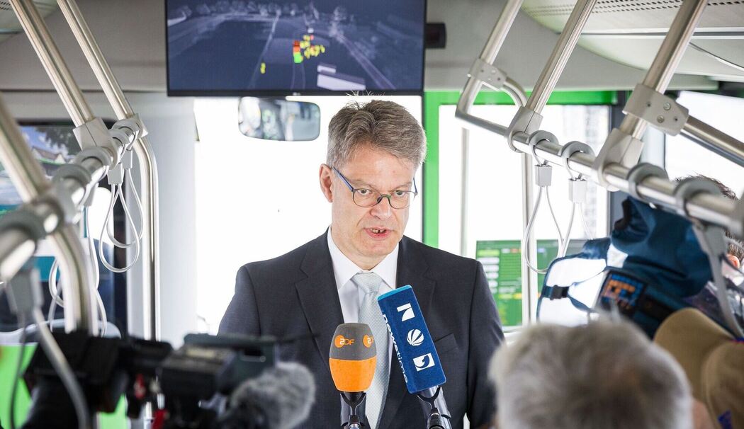 Start des ersten autonomen Linienbusses in Burgdorf