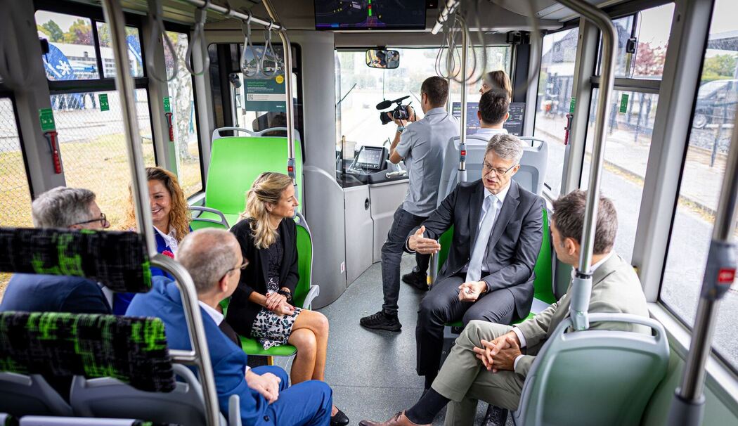 Start des ersten autonomen Linienbusses in Burgdorf