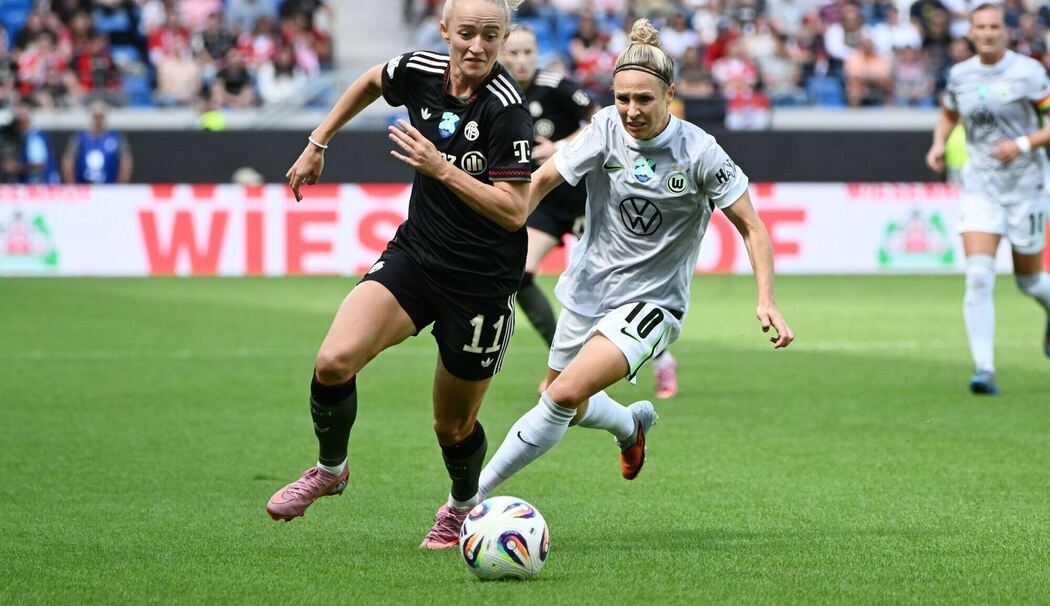 Frauen: DFB-Supercup, Bayern München - VfL Wolfsburg