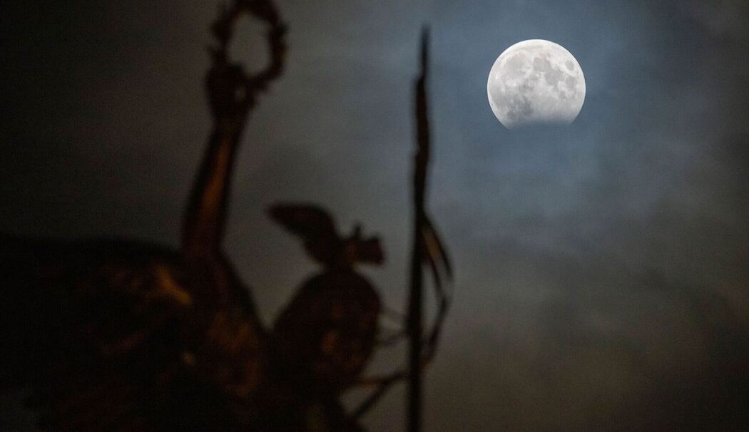 Partielle Mondfinsternis - Berlin