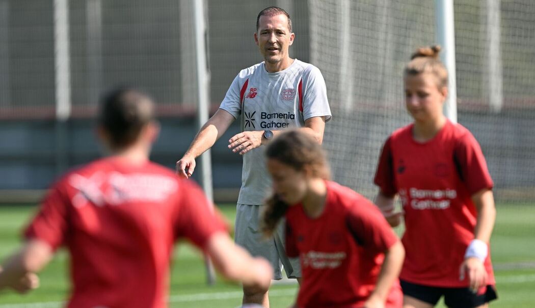 Training Bayer Leverkusen Frauen