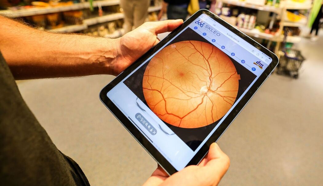 Drogeriemarktkette dm bietet Gesundheitsdienstleistungen an.