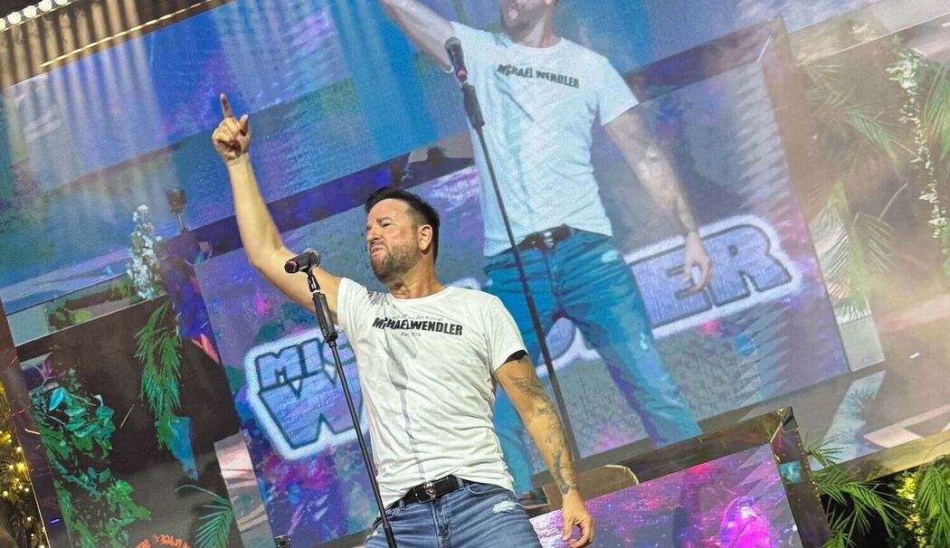 Schlagersänger Wendler feiert Rückkehr an den Ballermann