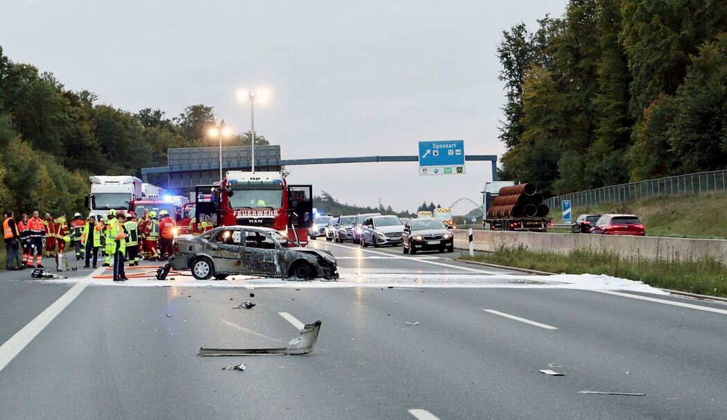 Autobahn 3 nach Unfall gesperrt