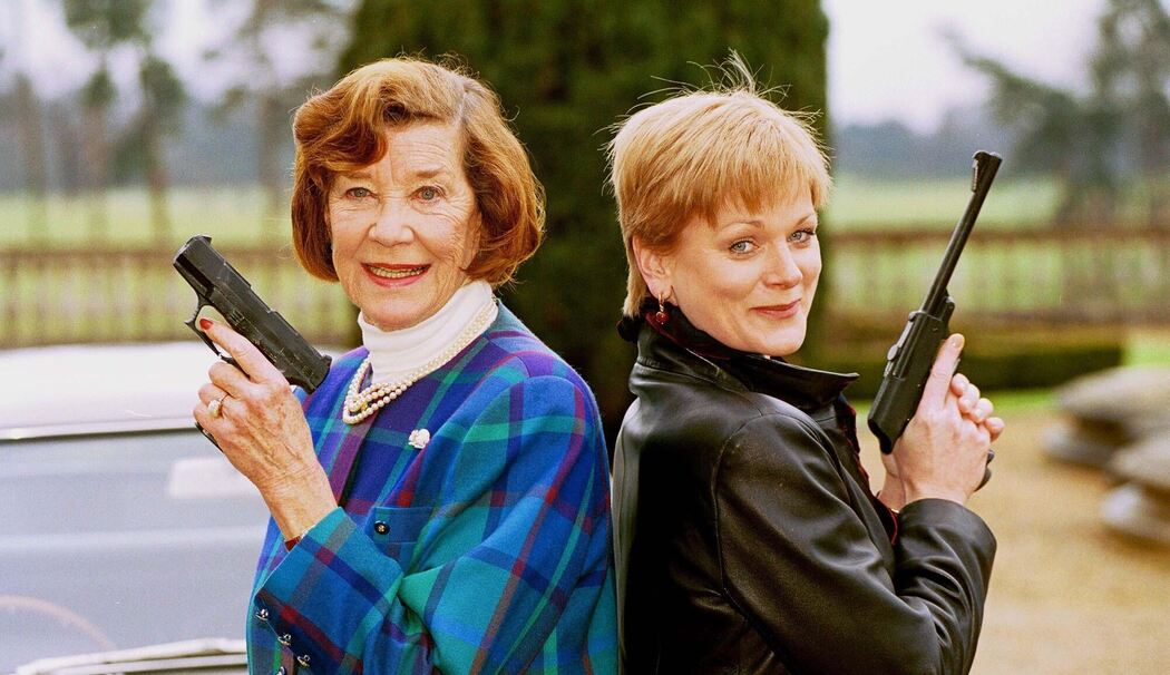 James Bond - Miss Moneypenny