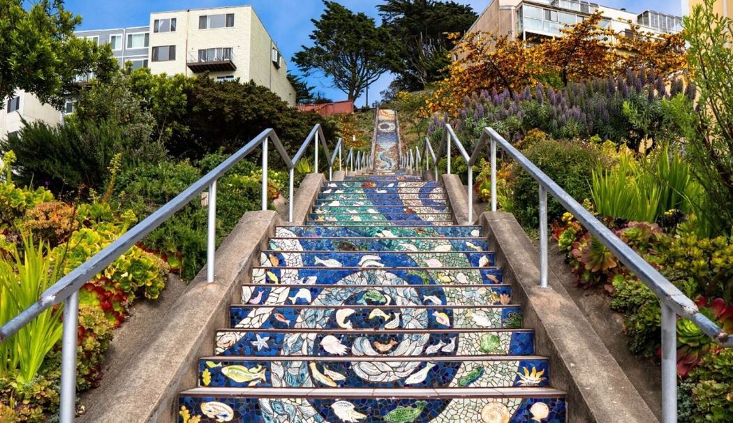 Bunte Treppen an der 16th Ave in San Francisco
