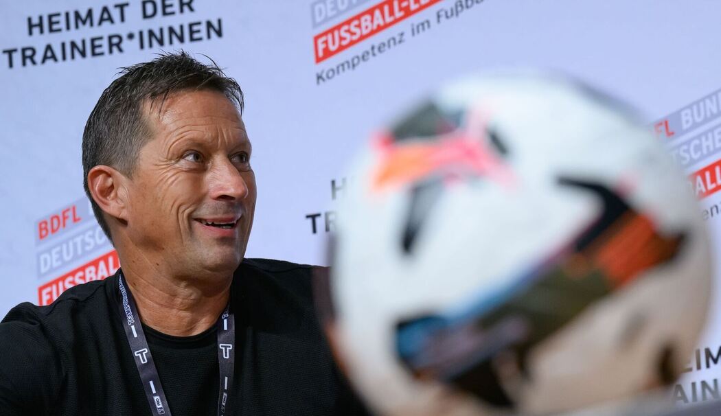 Roger Schmidt