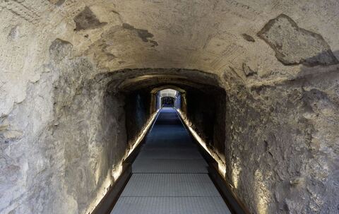 Unterirdischer Geheimgang im Kolosseum für Besucher geöffnet