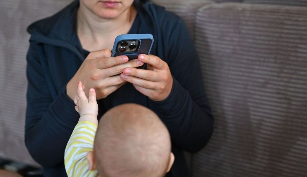 Alltag Mutter mit Baby