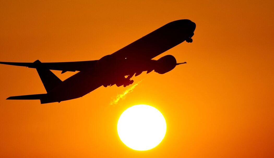 Ein Flugzeug beim Start