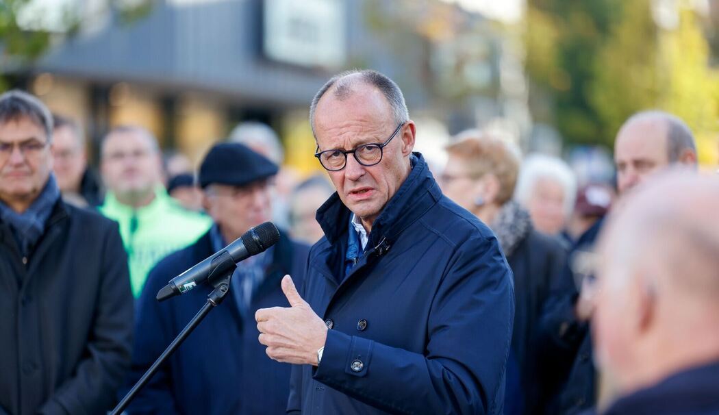 Bundeskanzler Merz zu Bürgergesprächen im Sauerland