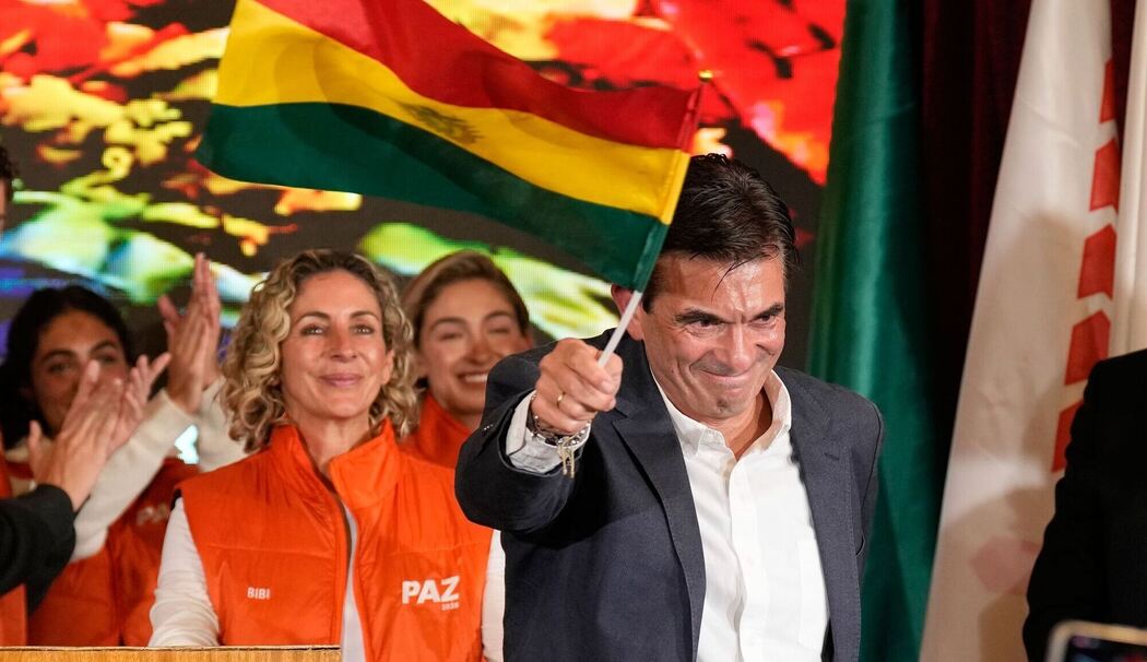 Ende der linken Ära in Bolivien: Paz gewinnt Präsidentenwahl Ende der linken Ära in Bolivien: Paz gewinnt Präsidentenwahl