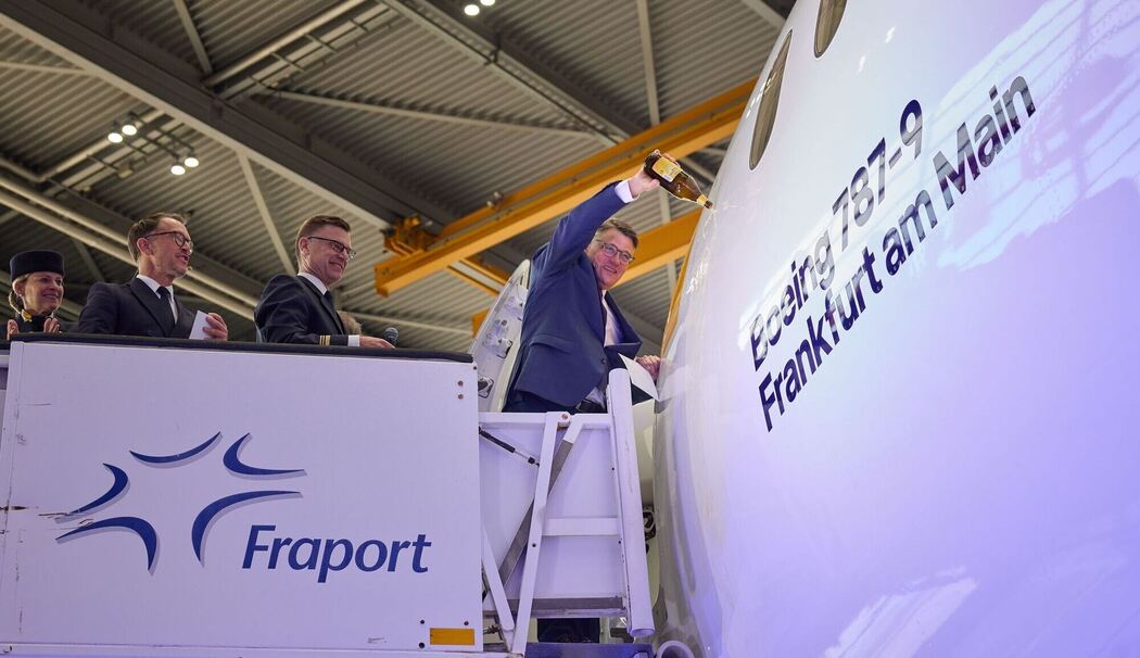 Taufe von Boing 787 auf den Namen "Frankfurt am Main"