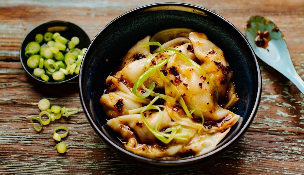 Wantan-Teigtaschen mit Chili-Öl