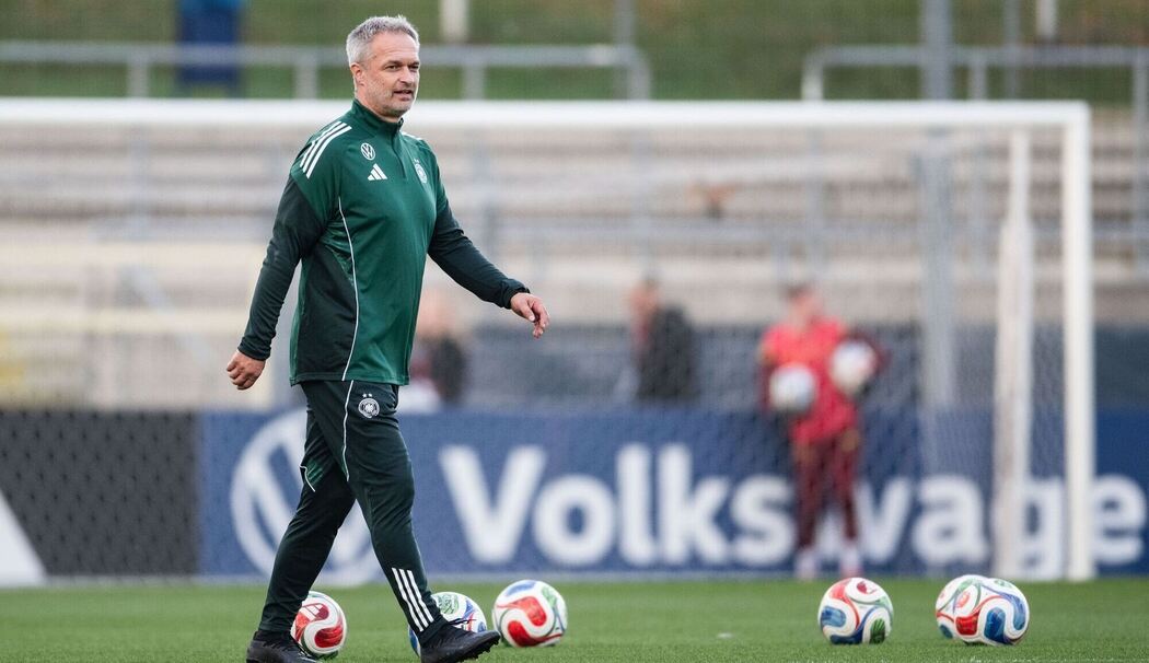 Training Fußball Nationalmannschaft Frauen