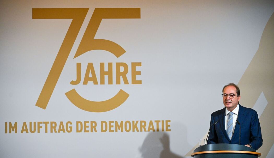 Festakt 75 Jahre Bundesamt für Verfassungsschutz Festakt 75 Jahre Bundesamt für Verfassungsschutz