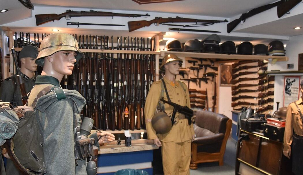 Razzia in Remscheid - Waffenarsenal Razzia in Remscheid - Waffenarsenal