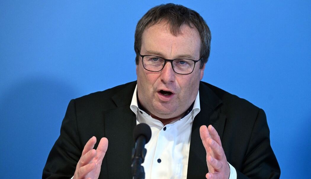 Umwelt- und Verkehrsminister Oliver Krischer Umwelt- und Verkehrsminister Oliver Krischer