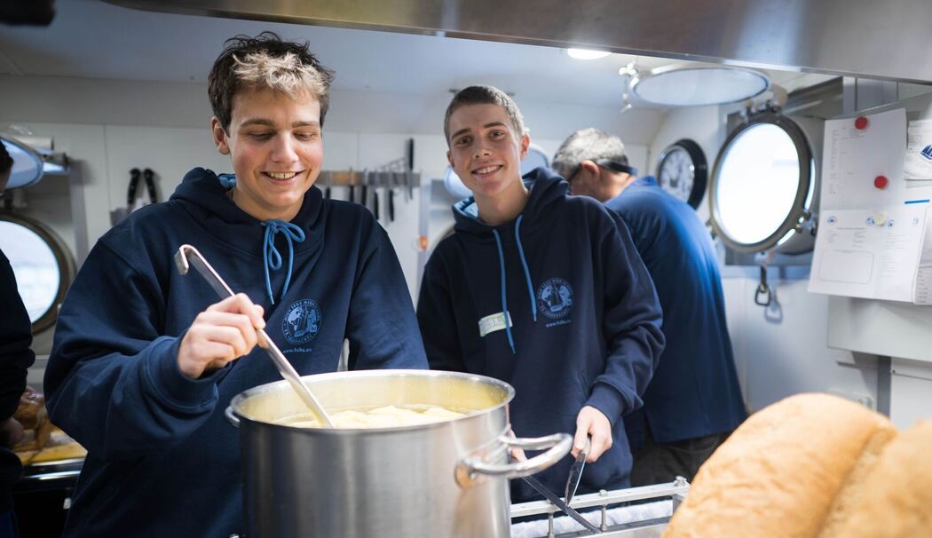 «High Seas High School» - das segelnde Klassenzimmer