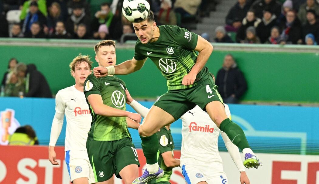 VfL Wolfsburg - Holstein Kiel VfL Wolfsburg - Holstein Kiel