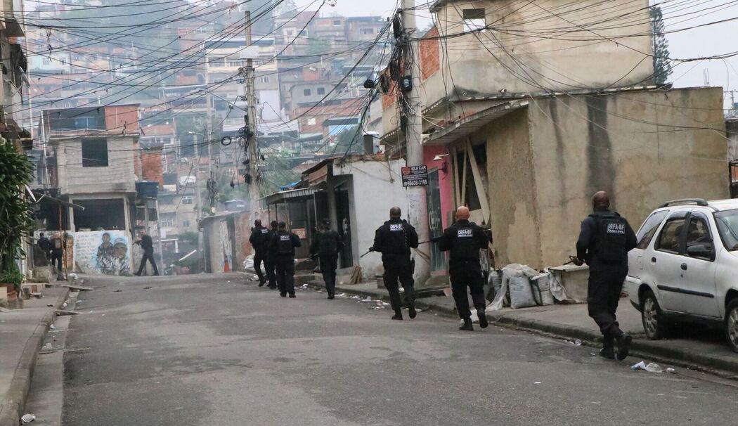 Polizeieinsatz in Favelas in Rio de Janeiro Polizeieinsatz in Favelas in Rio de Janeiro
