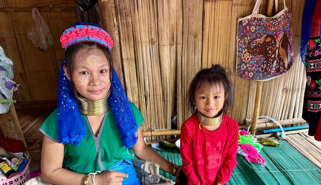 Langhalsfrauen - «Long Neck Karen» - im Norden Thailands Langhalsfrauen - «Long Neck Karen» - im Norden Thailands