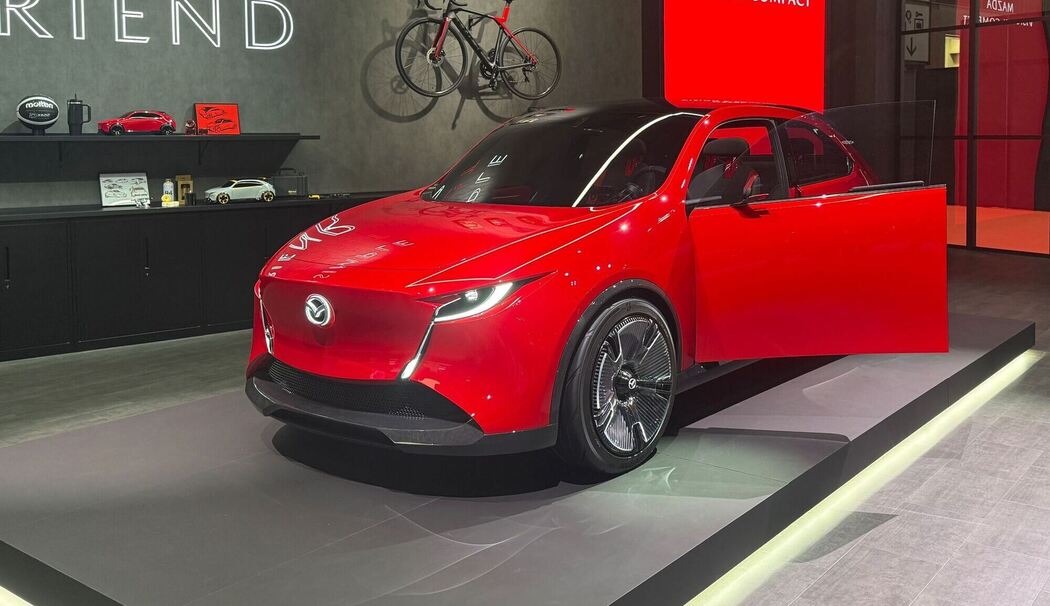 Japan Mobility Show - Mazda Vision X-Compact