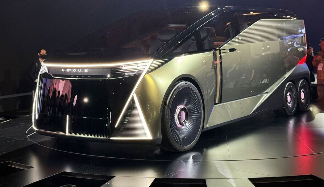Japan Mobility Show - Van-Studie LS Concept von Lexus