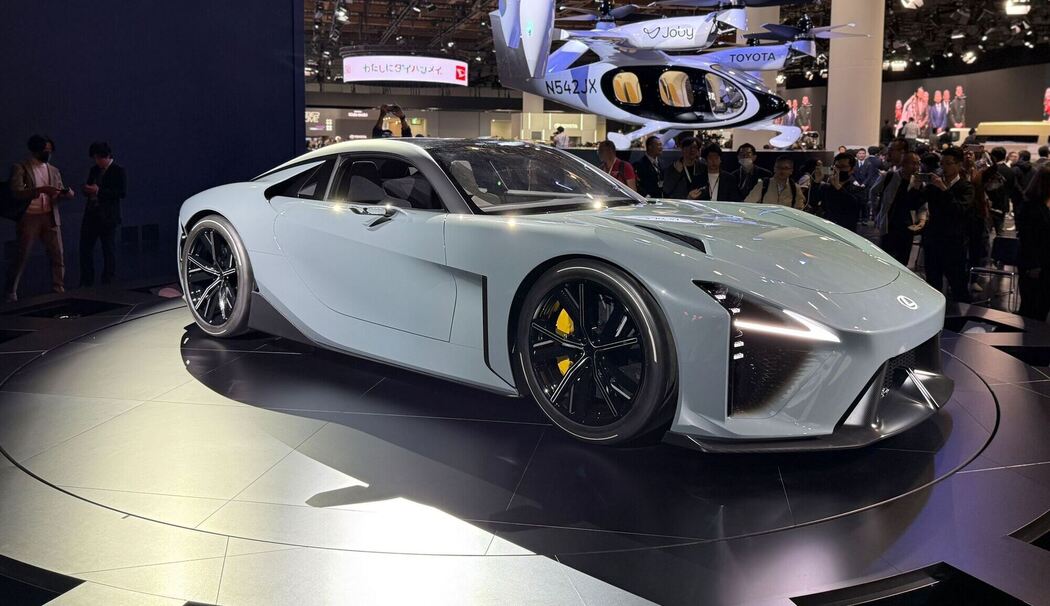 Japan Mobility Show - Lexus LS Sport Concept