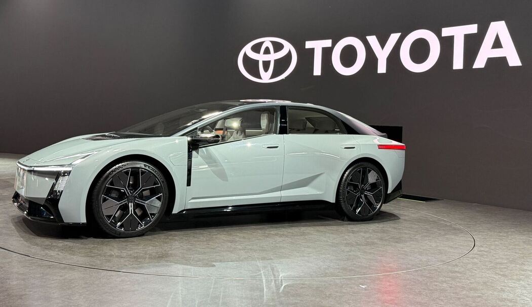 Japan Mobility Show - Toyota Corolla