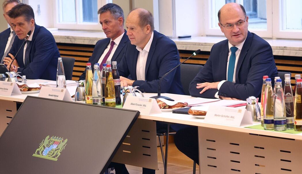 Spitzengespräch zum kommunalen Finanzausgleich Spitzengespräch zum kommunalen Finanzausgleich