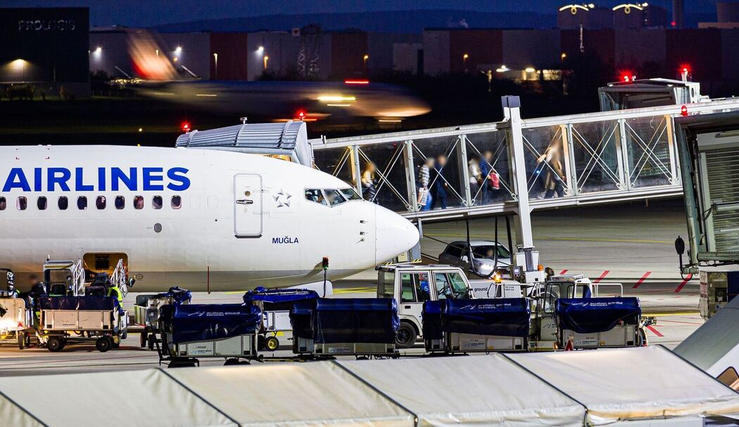 Flughafen Hannover - Ankunft Afghanen mit Aufnahmezusage