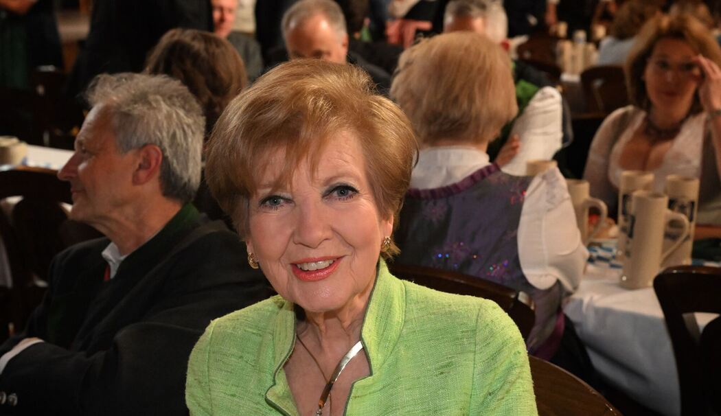 Carolin Reiber wird 85 Jahre alt Carolin Reiber wird 85 Jahre alt