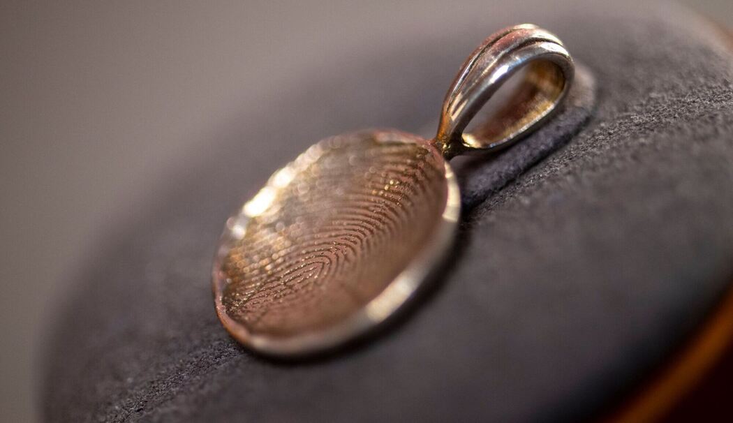 Über den Tod hinaus – Wenn Asche zum Gedenkdiamanten wird