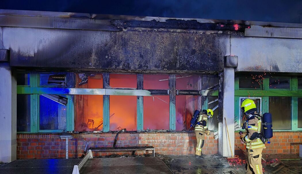 Brand an Schule – Warnung an die Bevölkerung Brand an Schule – Warnung an die Bevölkerung