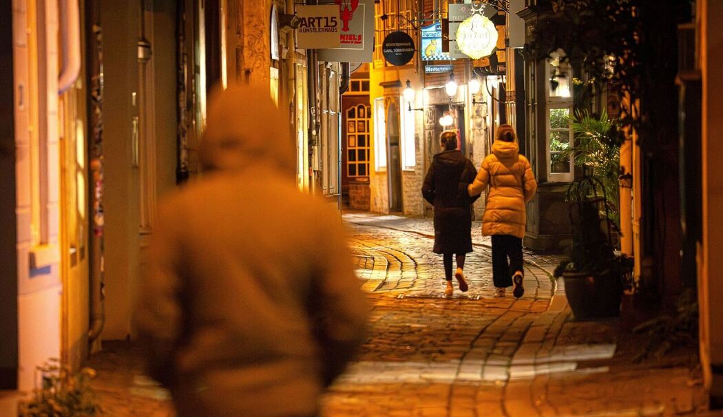 Wie sicher fühlen sich Frauen nachts auf dem Heimweg?