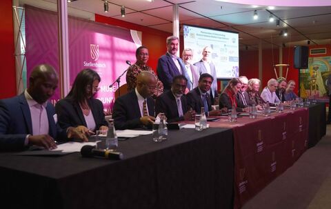 Bayerns Ministerpräsident Söder in Südafrika