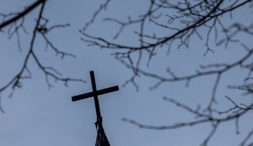 Kreuz einer Kirche Kreuz einer Kirche