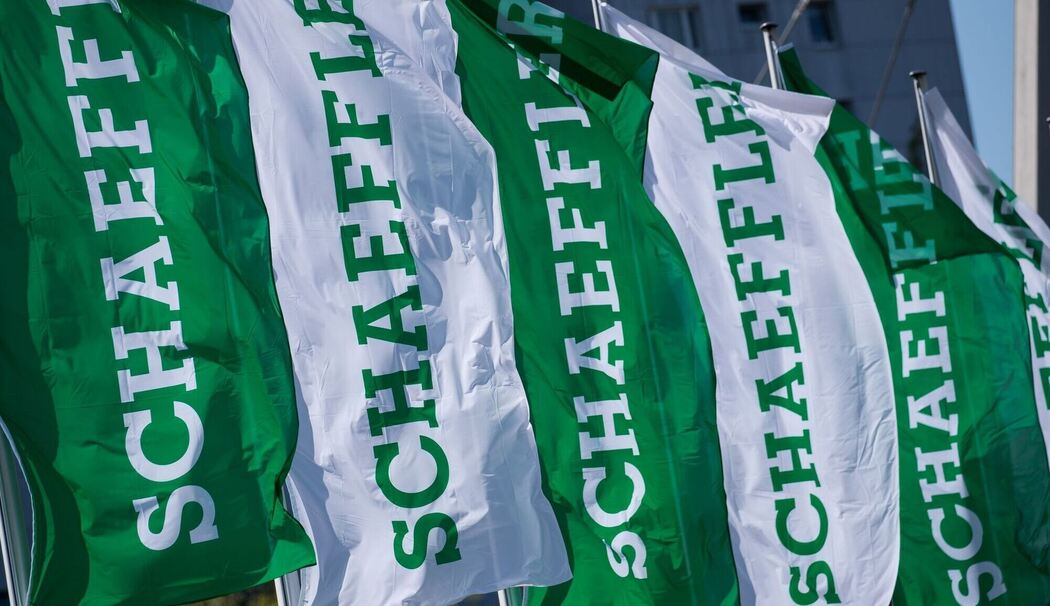 Schaeffler-Flaggen Schaeffler-Flaggen
