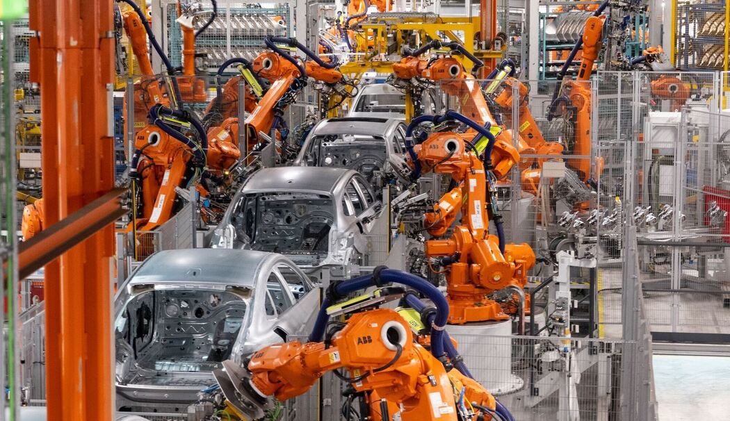 Roboter von ABB im Einsatz bei BMW