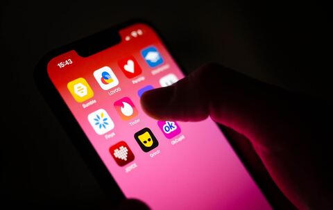 Dating-Apps auf einem Smartphone