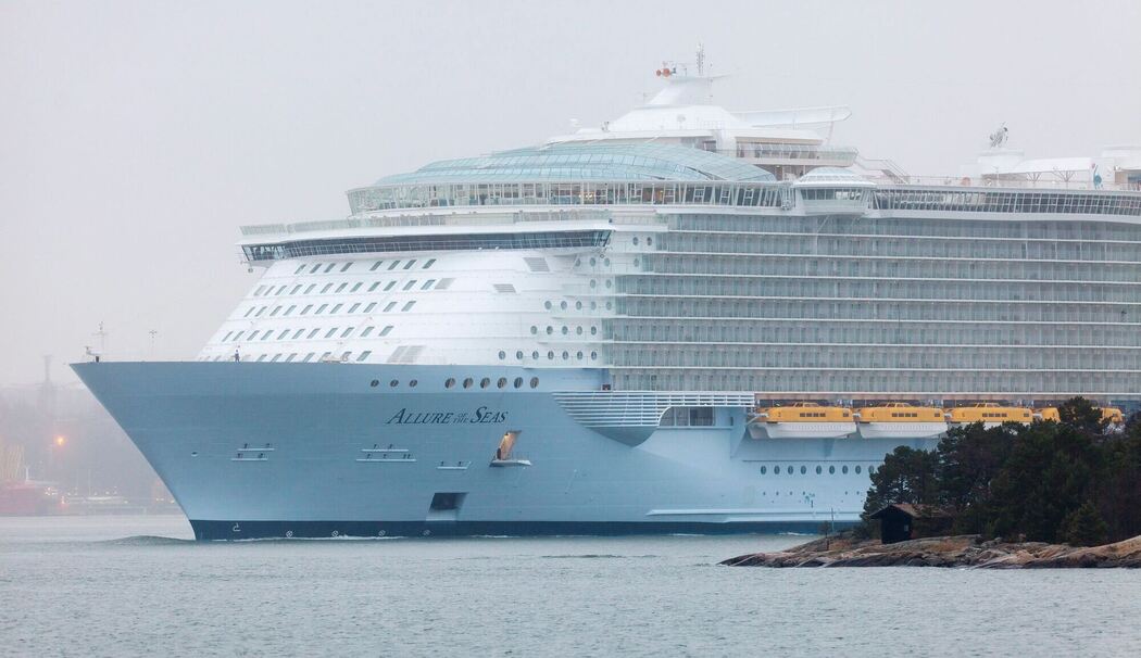 Kreuzfahrtschiff "Allure of the Seas" Kreuzfahrtschiff "Allure of the Seas"